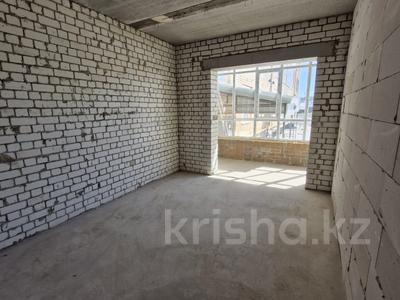 4-комнатная квартира · 184.9 м² · 1/4 этаж, Евразийская 125 — Старый Аэропорт за 31 млн 〒 в Уральске