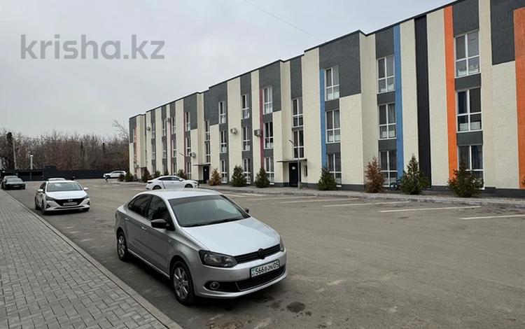 1-комнатная квартира · 32 м² · 3/3 этаж, Саттара Естемесова 32 за 140 000 ₸ в Алматы, Наурызбайский р-н — фото 2
