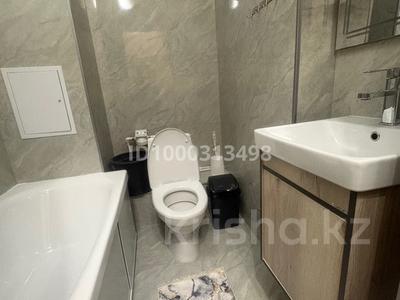 1-комнатная квартира · 40 м² · 5/9 этаж, мкр Центральный, Абая 26/2 2 — За драм театр Махамбета за 210 000 〒 в Атырау