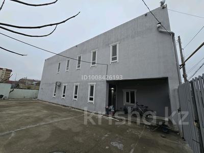 Отдельный дом · 7 комнат · 230 м² · 3 сот., Дуйсенгалиева б за 600 000 〒 в Атырау