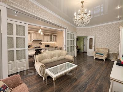 4-бөлмелі пәтер · 142 м² · 14/18 қабат, Навои 208 — Торайгырова, бағасы: 97 млн ₸ в Алматы, Бостандыкский р-н