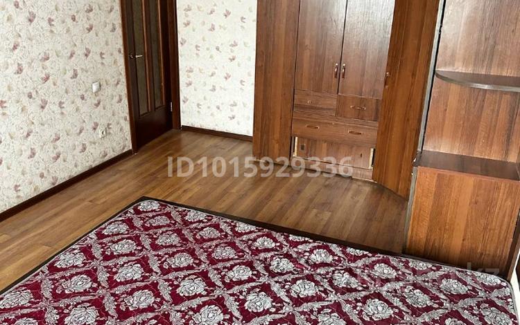 3 бөлме · 95 м² · 5/10 қабат, Розыбакиева 103, бағасы: 70 000 ₸ в Алматы, Бостандыкский р-н — фото 2
