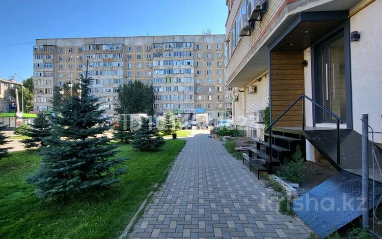 Свободное назначение · 50 м² за 500 000 ₸ в Уральске, мкр Женис — фото 2