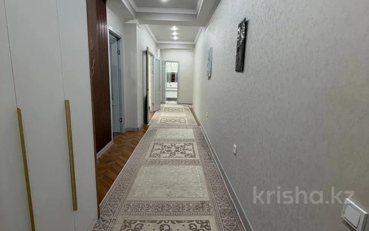 4-комнатная квартира · 155 м² · 6/23 этаж, 17-й мкр 6 за 90 млн ₸ в Актау — фото 2