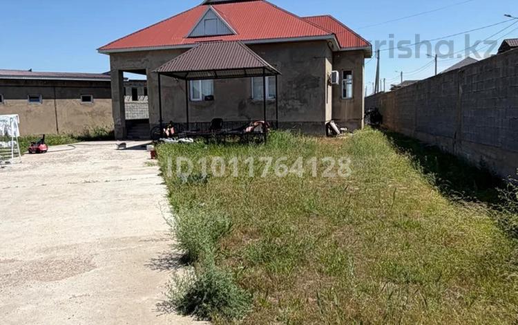 Жеке үй · 4 бөлме · 100 м² · 8 жүзд., мкр Нуршуак, Байге 2 — Напротив бильярдного клуба Найза, бағасы: 45 млн ₸ в Шымкенте, Абайский р-н — фото 2