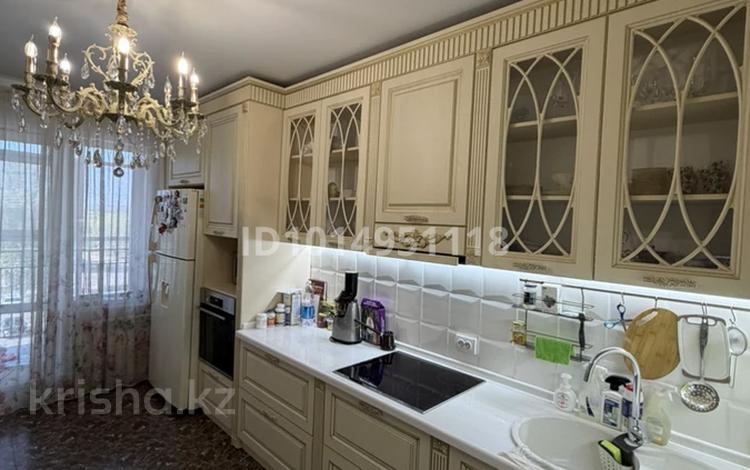 2-комнатная квартира · 78.7 м² · 3/16 этаж, Просп. Республики 42 за 46.5 млн ₸ в Караганде — фото 2