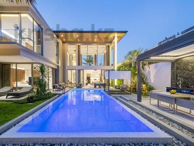 Отдельный дом · 4 комнаты · 426 м² · 4.3 сот., Банг Тао за ~ 541.9 млн 〒 в Пхукете