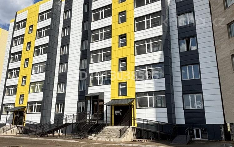 2-бөлмелі пәтер · 63 м² · 6/6 қабат, Микрорайон Голубые пруды 3/3, бағасы: 24 млн ₸ в Караганде, Алихана Бокейханова р-н — фото 2
