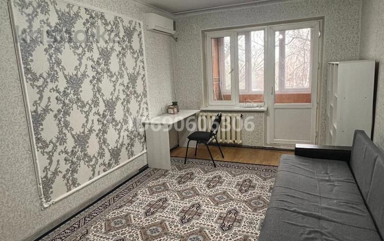 1-комнатная квартира, 33 м², 5/5 этаж помесячно, мкр Орбита-3 19