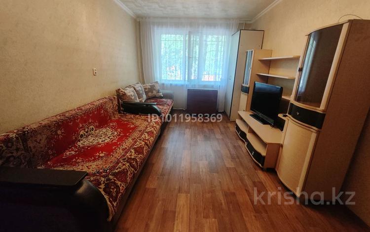 1-комнатная квартира · 31 м² · 1/5 этаж, ул. Камали Дюсембекова 57 за 120 000 ₸ в Караганде, Казыбек би р-н — фото 12