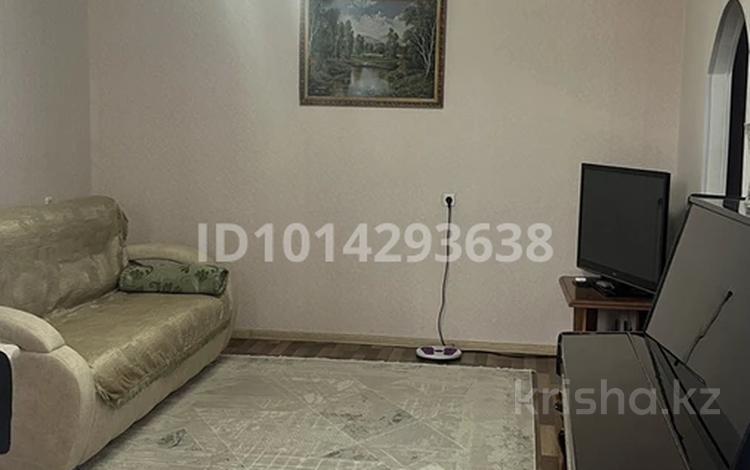 2-комнатная квартира · 48 м² · 9/10 этаж, мкр 8 285 за 16 млн ₸ в Актобе — фото 2