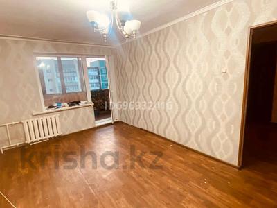 2-комнатная квартира, 56 м², 8/9 этаж, мкр Юго-Восток, Мкр Юго-Восток, мкр Орбита 8 — Авторынок, Карагандинец, Юма супермаркет, 12месяцев, мечеть за 18.2 млн 〒 в Караганде, Казыбек би р-н