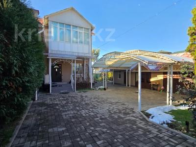 Жеке үй · 5 бөлме · 202.9 м² · 11.96 сот., мкр Коктобе, бағасы: 550 млн 〒 в Алматы, Медеуский р-н