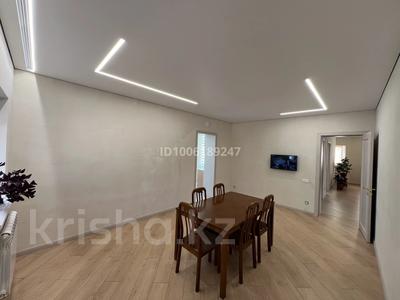 Отдельный дом · 7 комнат · 216 м² · 10 сот., мкр Оркен, Биржан-сала за 52 млн 〒 в Атырау