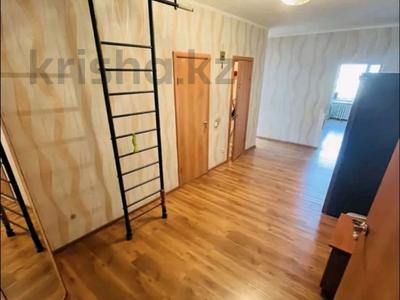 2-бөлмелі пәтер · 80 м² · 6/7 қабат, Достык 1 — Байтерек, бағасы: 350 000 ₸ в Астане, Есильский р-н