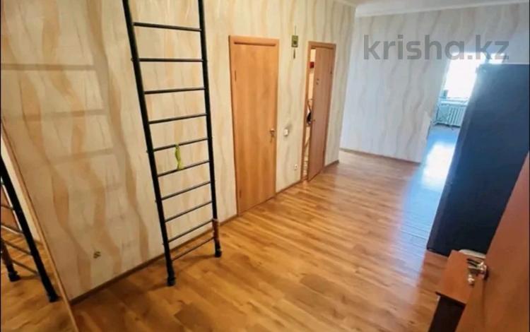 2-бөлмелі пәтер · 80 м² · 6/7 қабат, Достык 1 — Байтерек, бағасы: 350 000 ₸ в Астане, Есильский р-н — фото 4