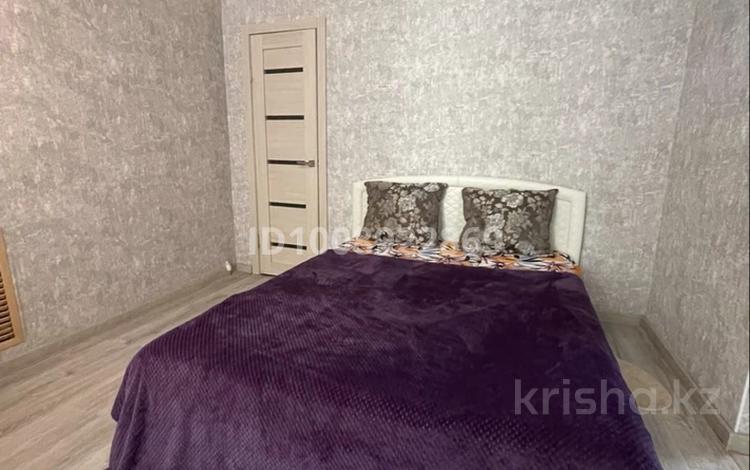 1-комнатная квартира · 40 м², мкр Новый Город, Нуркена Абдирова 8 за 1 000 ₸ в Караганде, Казыбек би р-н — фото 2