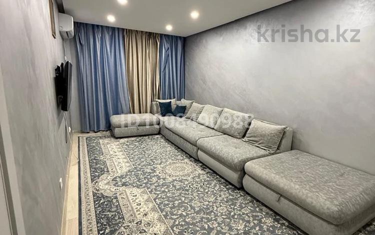 1-комнатная квартира · 40 м² · 11/18 этаж, Райнбека 206/12 за 250 000 ₸ в Алматы, Алмалинский р-н — фото 2