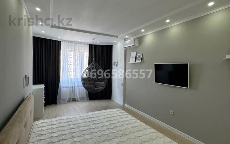 4-бөлмелі пәтер · 103 м² · 14/15 қабат, Навои 208 — Торайгырова, бағасы: 700 000 ₸ в Алматы, Бостандыкский р-н — фото 18
