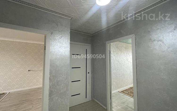 4-комнатная квартира · 76.2 м² · 5/5 этаж, Есенберлина — Раен ДВД за 15 млн ₸ в Жезказгане — фото 2