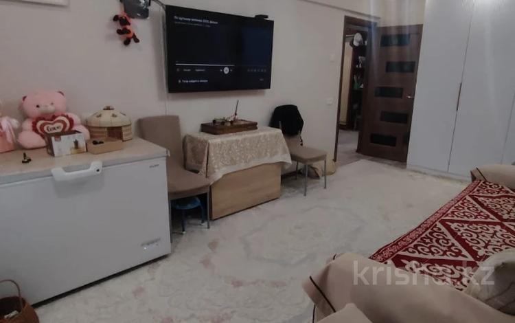 3-комнатная квартира · 72.3 м² · 5/5 этаж, Утепова 25 за 30.5 млн ₸ в Усть-Каменогорске — фото 2