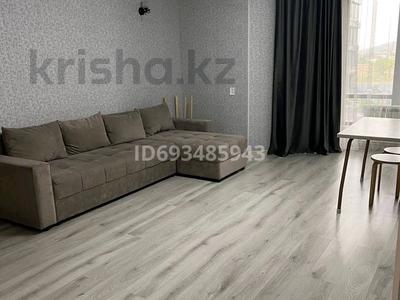 2-бөлмелі пәтер, 60 м², 2/5 қабат ай сайын, мкр Думан-2 29, бағасы: 280 000 〒 в Алматы, Медеуский р-н