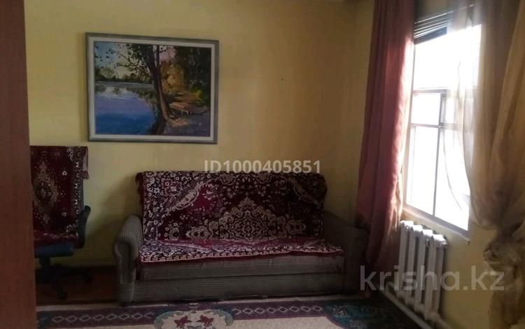 Жеке үй · 3 бөлме · 65 м², Шолохова — Рынок -1 Алматы, бағасы: 10 000 ₸ в Турксибский р-н — фото 3