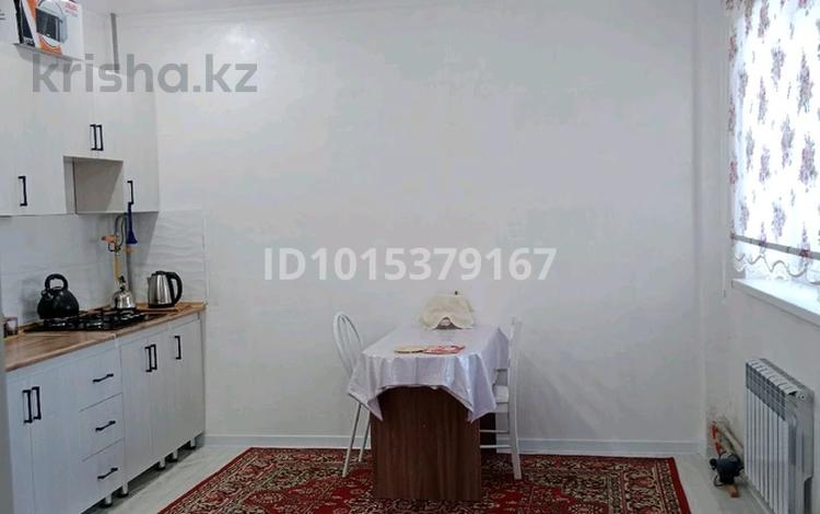 1-комнатная квартира · 45.2 м² · 2/6 этаж, 22 - й квартал 35 за 11 млн ₸ в Мангышлаке — фото 4