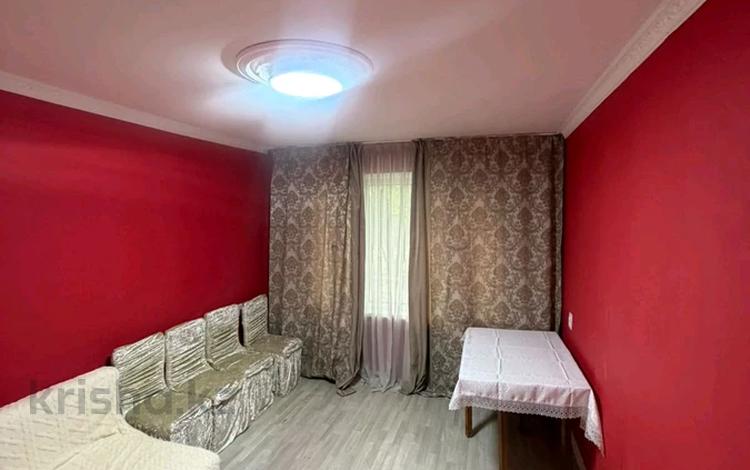 3-бөлмелі пәтер · 59 м² · 1/4 қабат, мкр №12 — Янтарная улица, бағасы: 299 000 ₸ в Алматы, Ауэзовский р-н — фото 2