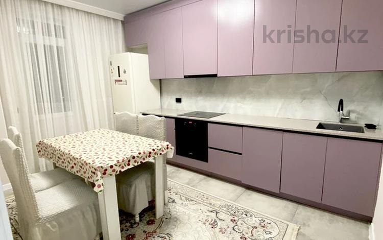 2-комнатная квартира · 65 м², Алматы 2 за 350 000 ₸ в Астане, Есильский р-н — фото 10