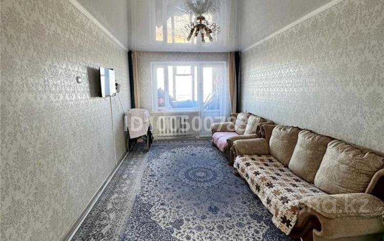 2-комнатная квартира · 45 м² · 5/5 этаж, Майкудук, 15й микрорайон 2 за 7.8 млн 〒 в Караганде, Алихана Бокейханова р-н — фото 2