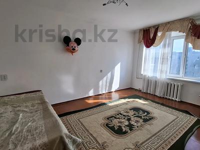 1-бөлмелі пәтер · 31 м² · 5/5 қабат, Жулдыз, бағасы: 8 млн ₸ в Талдыкоргане, мкр военный городок Жулдыз