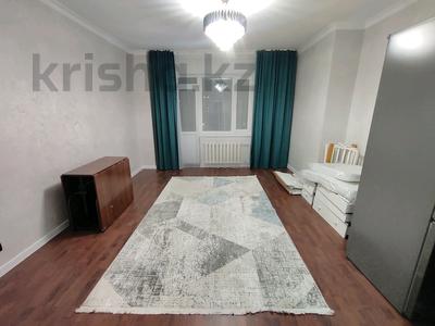 2-бөлмелі пәтер, 60 м², 7/10 қабат, мкр Юго-Восток, Шахтеров 74, бағасы: 20.8 млн 〒 в Караганде, Казыбек би р-н