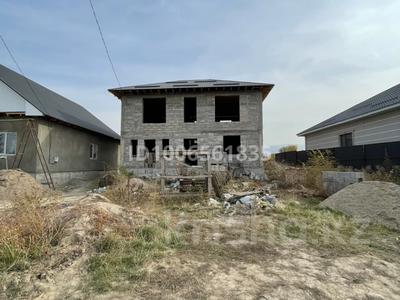 Отдельный дом · 5 комнат · 200 м² · 5 сот., Квартал 9 12 — СДУ за 40 млн 〒 в Каскелене