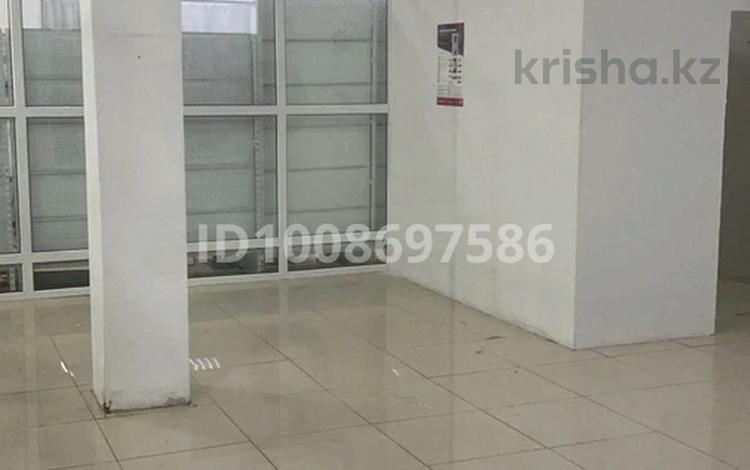 Свободное назначение, офисы, магазины и бутики · 60 м² за 210 000 ₸ в Атырау, мкр Ак депо — фото 2