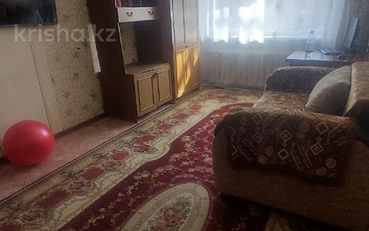 2-комнатная квартира, 40 м², 1/5 этаж, Лермонтова 110 за 12 млн 〒 в Павлодаре — фото 12