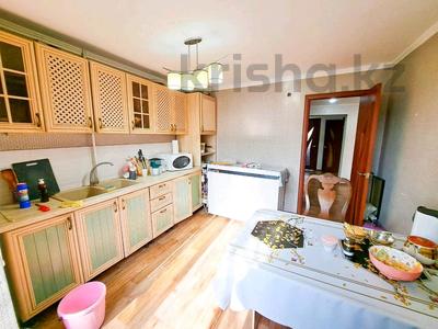 3-комнатная квартира · 80 м² · 2/5 этаж, Толебаева — Толебаева за 24 млн 〒 в Талдыкоргане