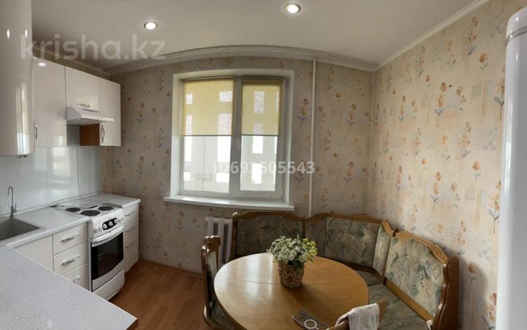 2-комнатная квартира, 52 м², 9/12 этаж, Набережная 9 за 23 млн 〒 в Павлодаре — фото 2
