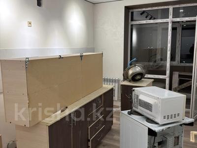 2-бөлмелі пәтер · 69 м² · 4/5 қабат, Голубые пруды 3/3, бағасы: 180 000 ₸ в Караганде, Алихана Бокейханова р-н