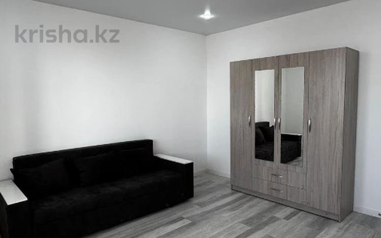 1-бөлмелі пәтер · 42 м² · 7/7 қабат, Юность 10а, бағасы: 22 млн ₸ в Семее — фото 23