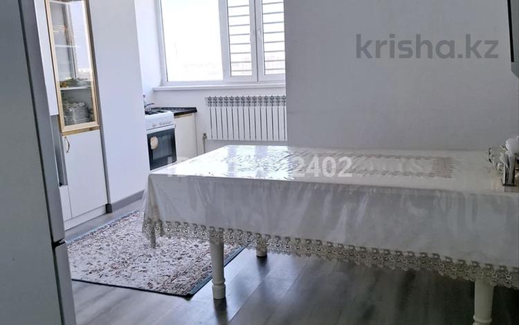 3-комнатная квартира · 90 м² · 2/5 этаж, Тауелсиздик за 48 млн ₸ в  — фото 2