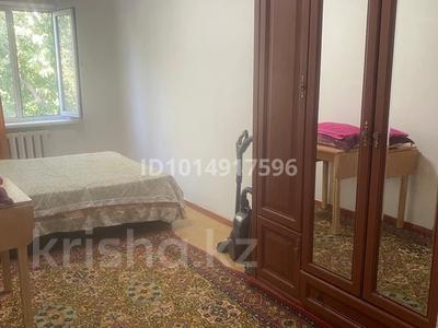 3-комнатная квартира · 60 м² · 5/5 этаж, мкр Тастак-1 3 за 20 000 ₸ в Алматы, Ауэзовский р-н