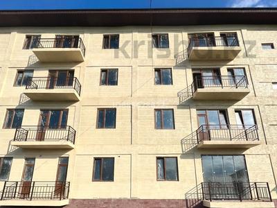2-комнатная квартира, 72 м², 2/4 этаж, Баянова — Район Тараз Арена за 24 млн 〒
