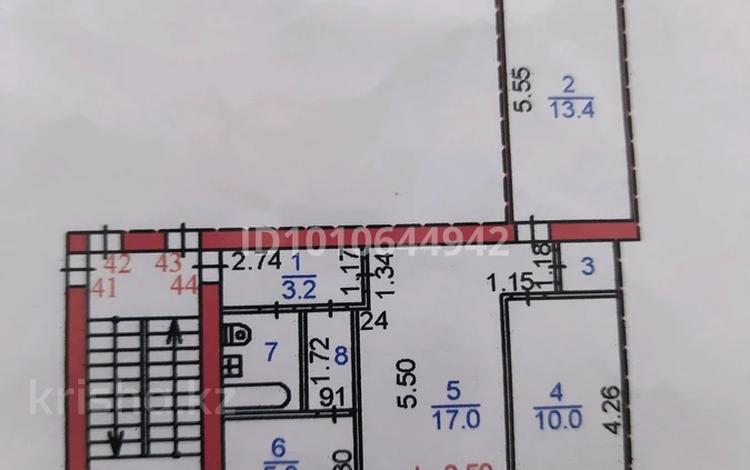 3-комнатная квартира · 56 м² · 4/5 этаж, Пришахтинск, Пришахтинск, 21й микрорайон 26 за 13.2 млн ₸ в Караганде, Алихана Бокейханова р-н — фото 2
