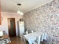 2-бөлмелі пәтер · 63 м² · 10/10 қабат, мкр 12 45 — 12мкр 45үй 10/10этаж 2008ж. Қасында Мектеп,балабақша.,емхана,Дина,Анва, бағасы: 20.5 млн ₸ в Актобе — фото 6