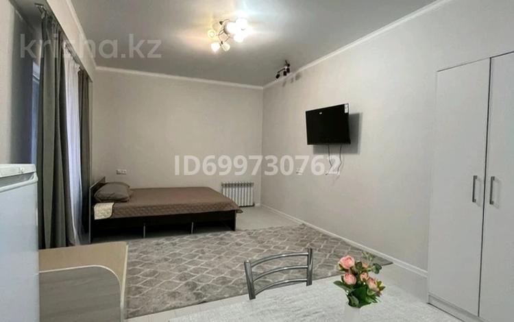 1-бөлмелі пәтер · 34 м² · 1/2 қабат, Абая 8к, бағасы: 15 000 ₸ в Бурабае — фото 26