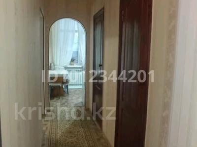 3-бөлмелі пәтер · 62 м² · 3/3 қабат, ул. Каныша Сатбаева 37, бағасы: 18 млн ₸ в Жезказгане