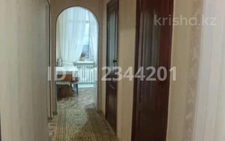 3-комнатная квартира · 62 м² · 3/3 этаж, ул. Каныша Сатбаева 37 за 18 млн ₸ в Жезказгане — фото 2
