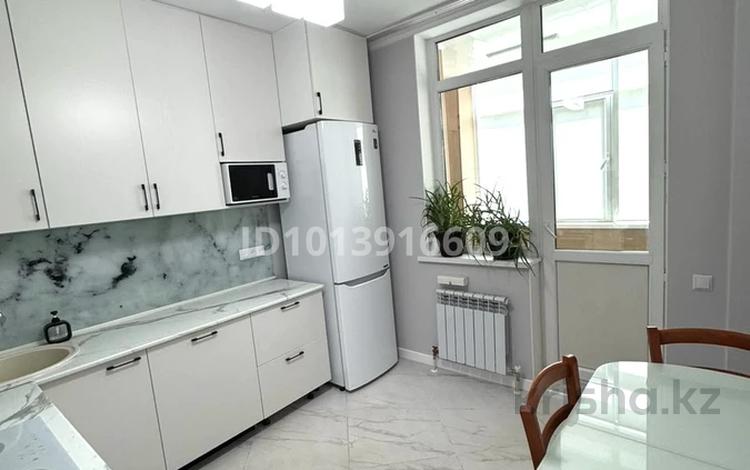 2-бөлмелі пәтер · 55 м² · 5/8 қабат, Улы Дала 65/1, бағасы: 15 000 ₸ в Астане, Есильский р-н — фото 2