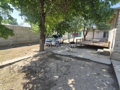 Саяжай · 3 бөлме · 45 м² · 6.4 жүзд., Қайнар Бұлақ, Беловодская 31 — Газ су свет садик магзин касында көше кен көше жарық шам, бағасы: 18 млн ₸ в Шымкенте, Абайский р-н